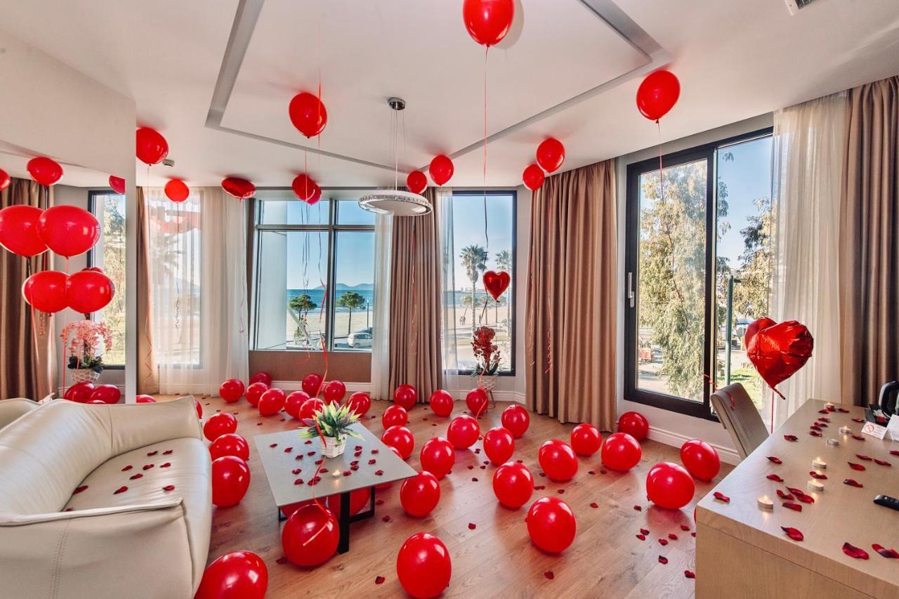 Marina Premium Hotel & Apartment Vlore Exterior photo
